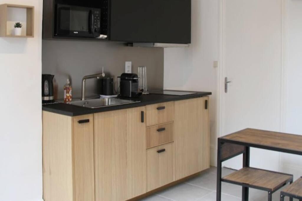 L'Escapade De Lyon, Charpennes, Jacuzzi Et Emplacement Ideal Appartement Villeurbanne Buitenkant foto